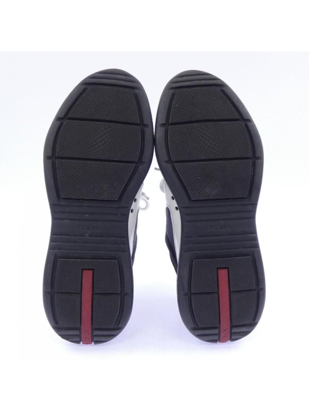 Prada Sneakers Black - Picture 4 of 6